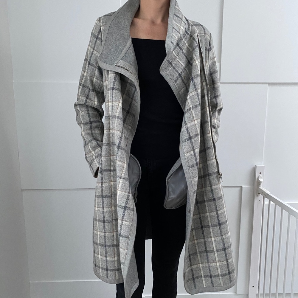 Babaton Wool Coat - Picture 5 of 7